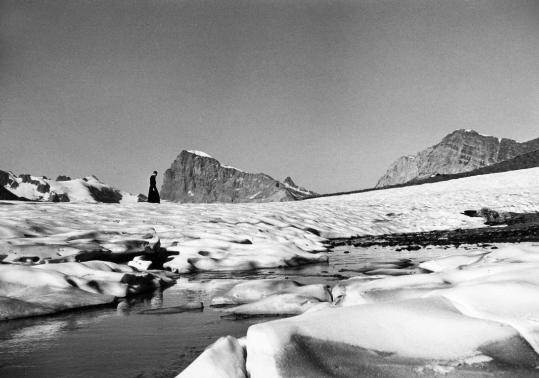 Karl Stadler - Melting Snow at the Surenen Pass